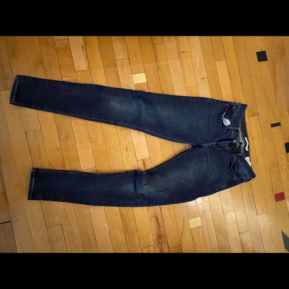 Levi skinny jeans - Picture 3 of 4